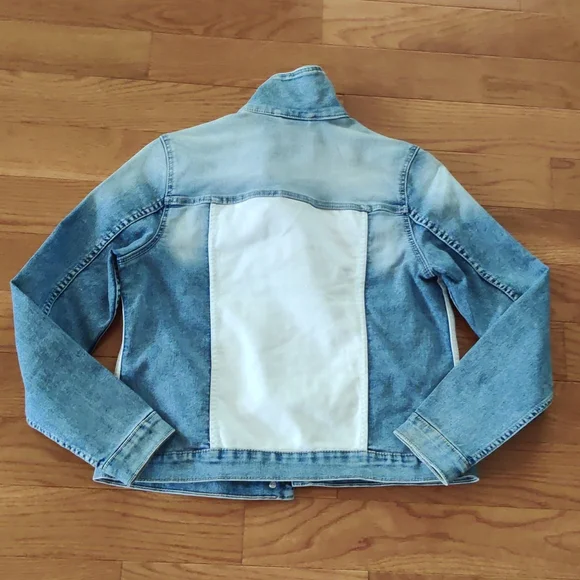 Girls jean jacket - Picture 3 of 3
